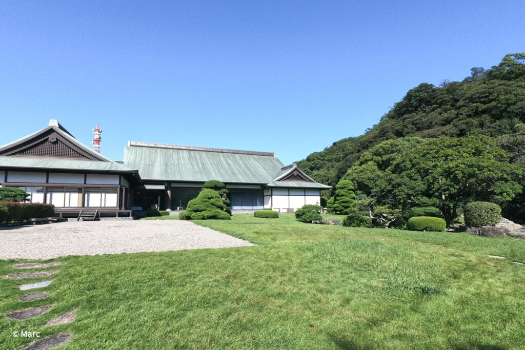 徳島城博物館と庭園